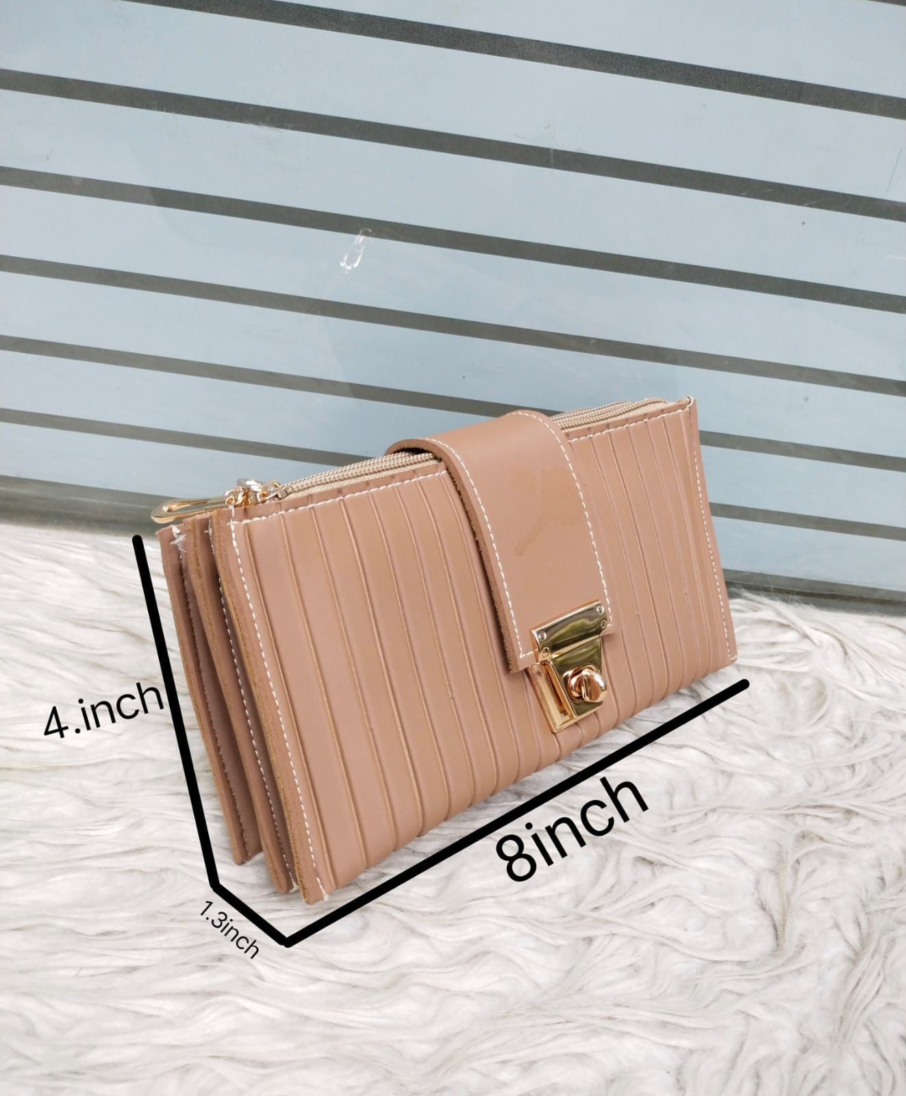 MASTER LOCK PREMIUM HANDWALLET FOR WOMEN