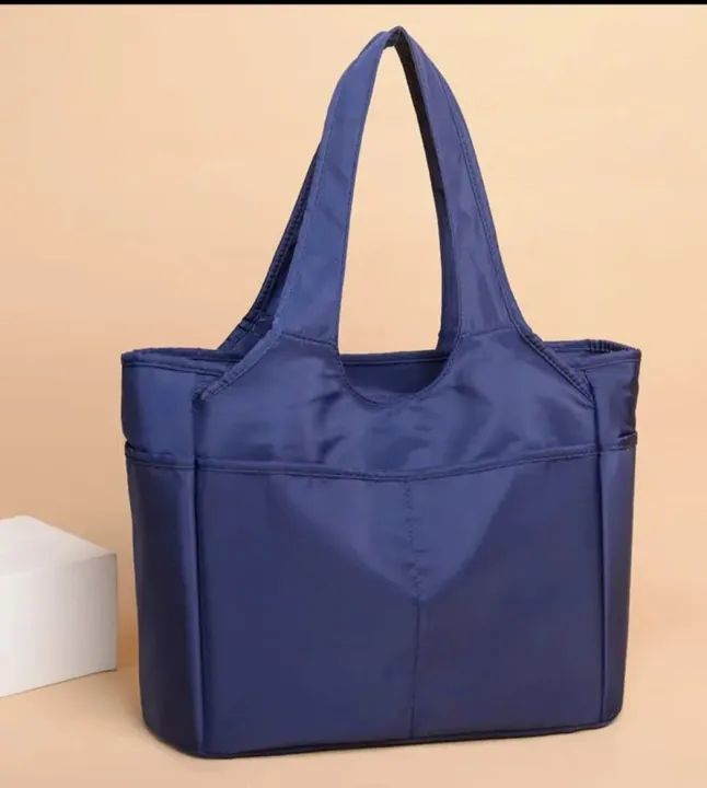 WOMEN's NYLON SHOULDER BAG STYLISH