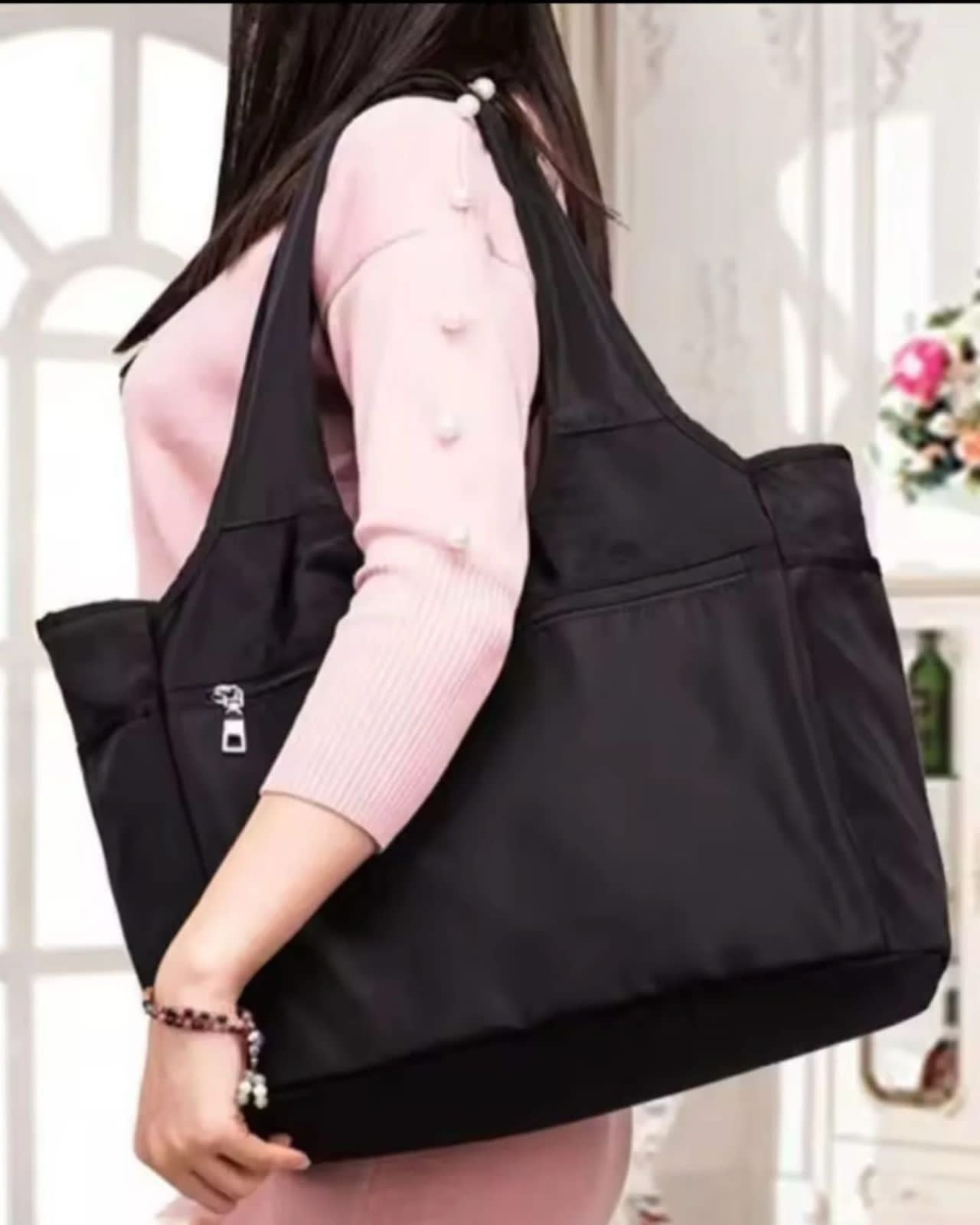 WOMEN's NYLON SHOULDER BAG STYLISH