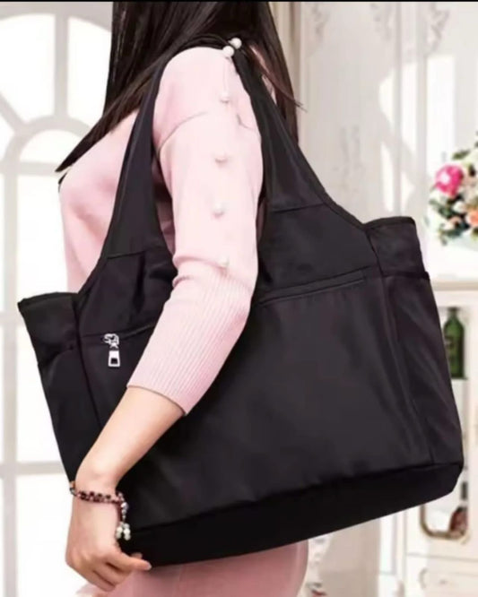 WOMEN's NYLON SHOULDER BAG STYLISH