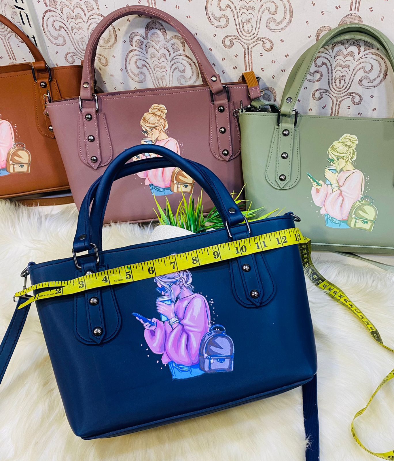 TRENDY CROSSBODY BAG FOR GIRLS