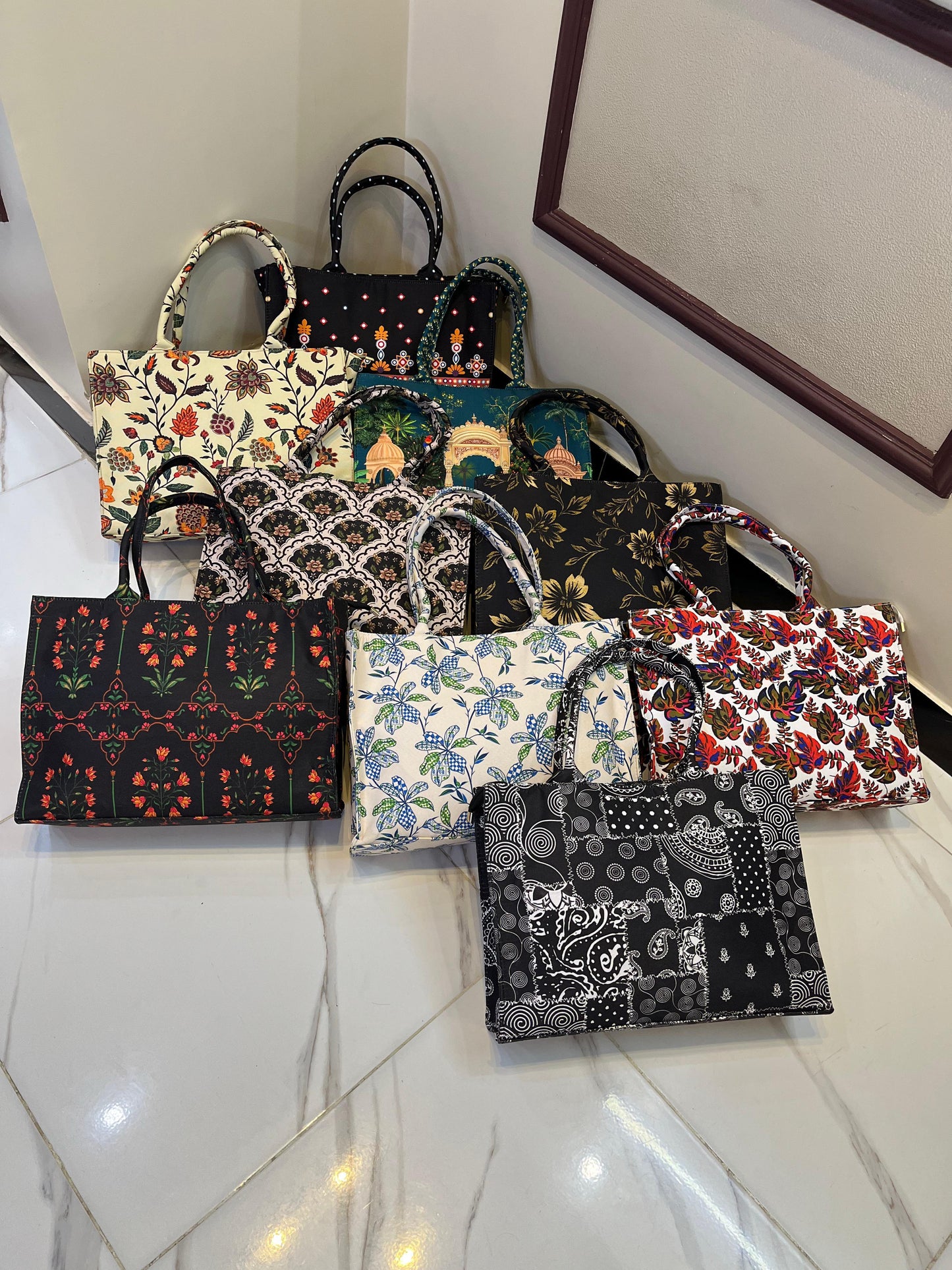 TRENDY CANVAS PRINTED SHOULDER BAG FOR GIRLS