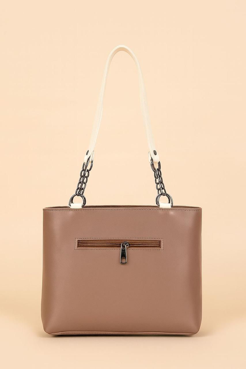 Christian Dior Premium Crossbody Bag for Girls – Stylish & Lightweight Design